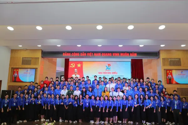 ĐH Đoàn Trường UTH